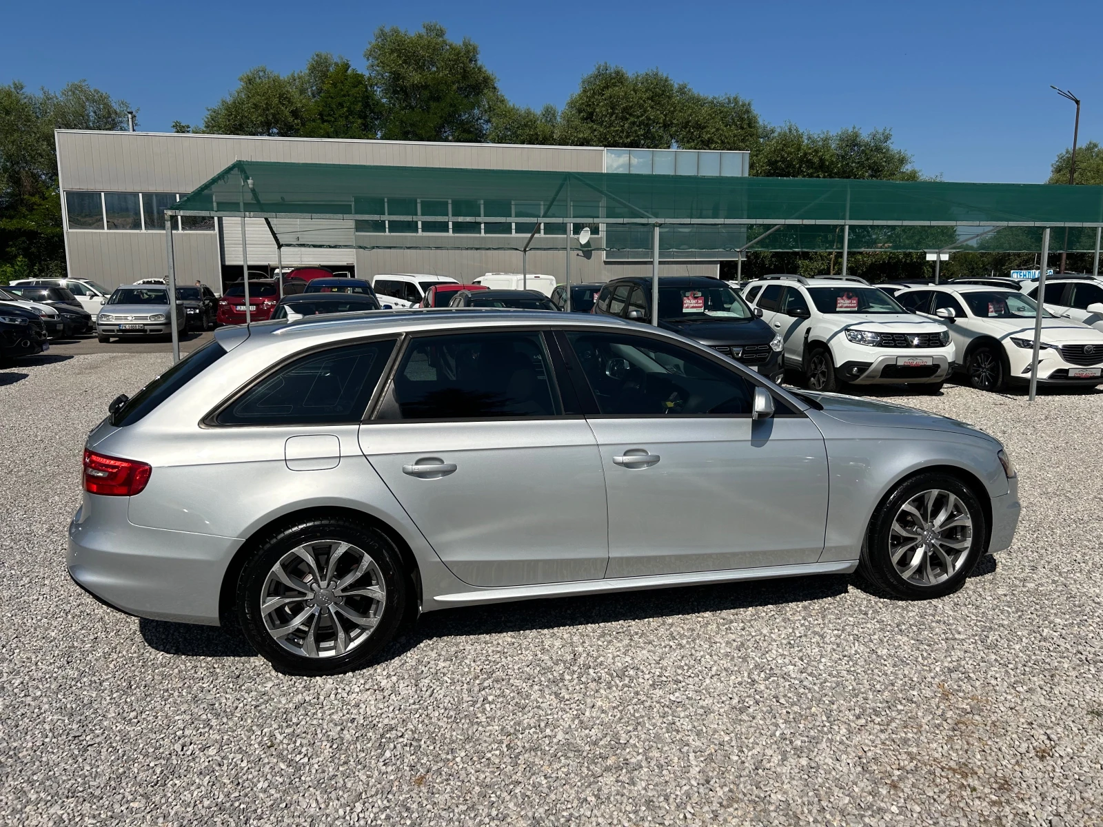 Audi A4 2.0TDI EURO5B S-LINE, снимка 8 - Автомобили и джипове - 55358307