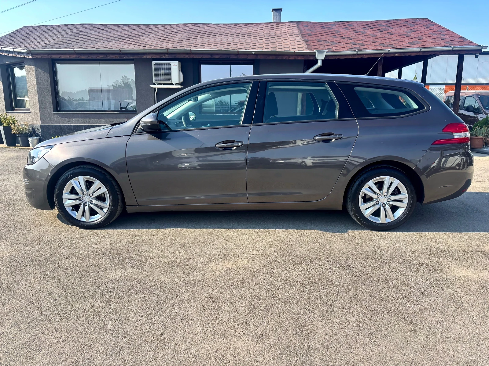 Peugeot 308 SW, снимка 5 - Автомобили и джипове - 55796532