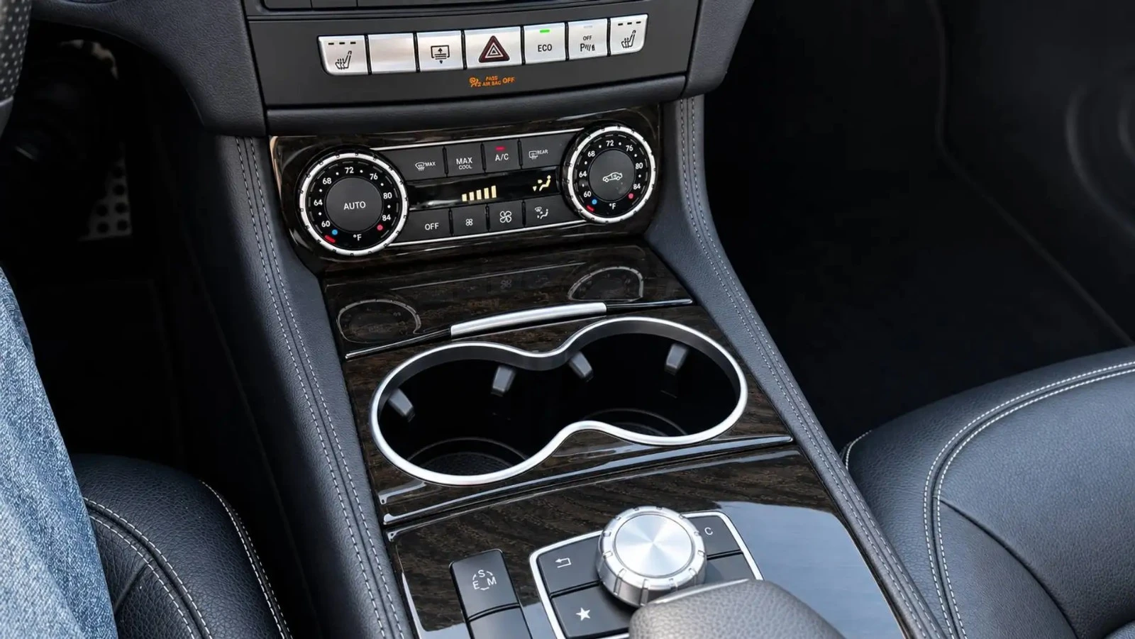 Mercedes-Benz CLS 400 AMG pkg Цена до България & АвтоКредит, снимка 9 - Автомобили и джипове - 56130228