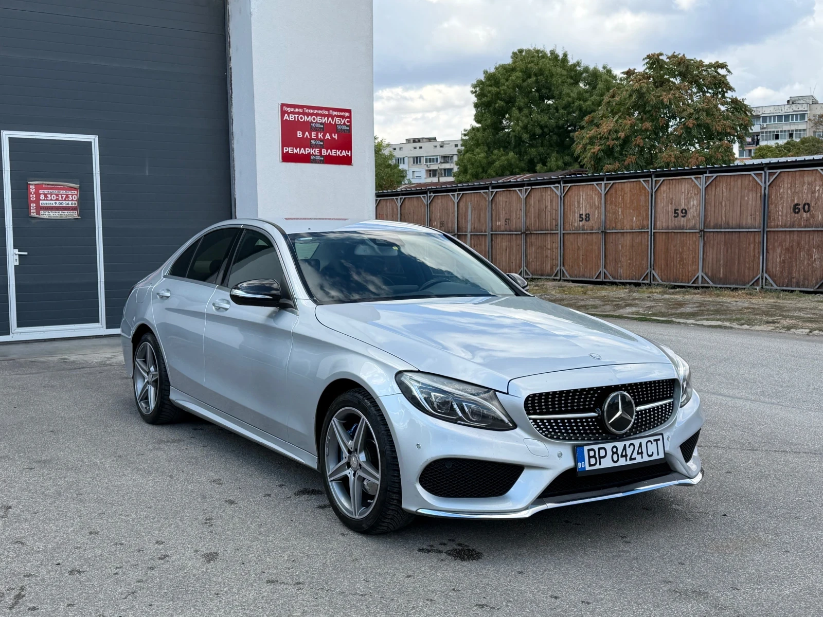 Mercedes-Benz C 220 AMG пакет, снимка 7 - Автомобили и джипове - 56261111