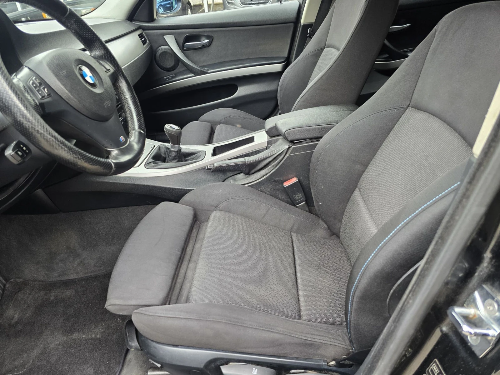 BMW 318 2.0D M47, снимка 11 - Автомобили и джипове - 56521667