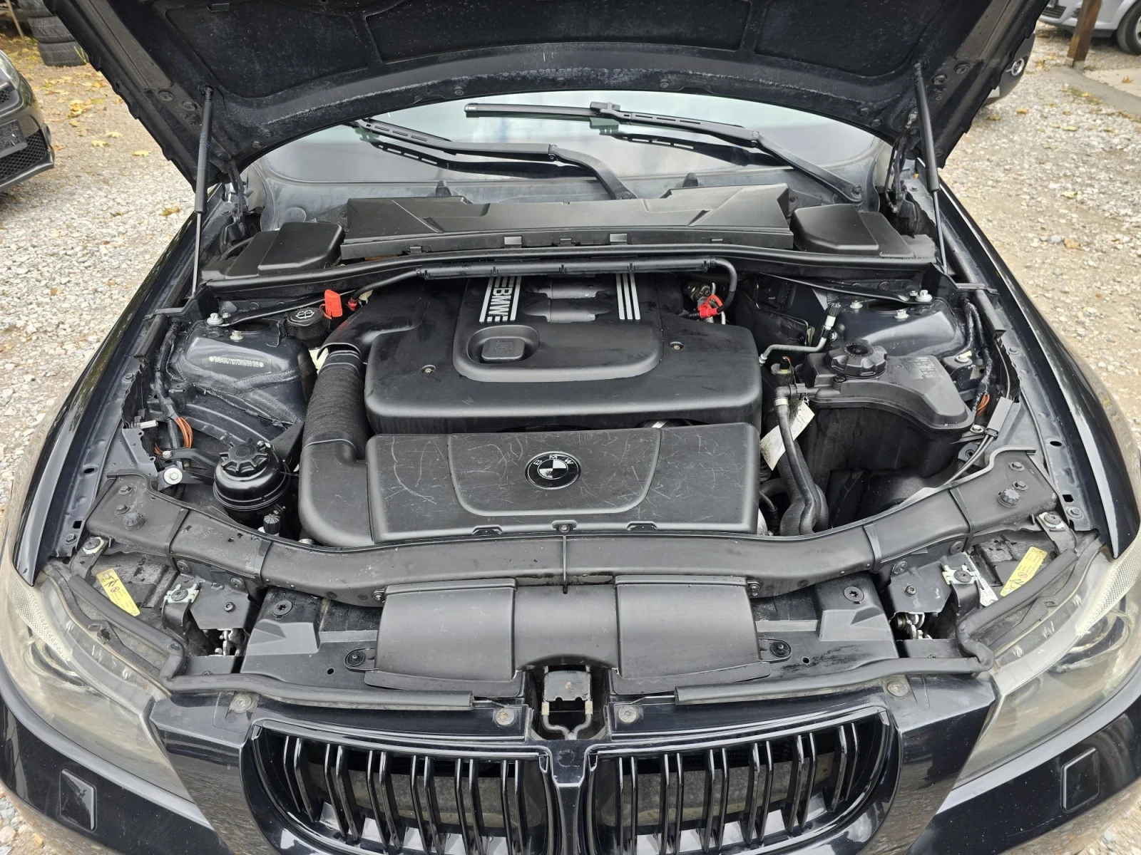 BMW 318 2.0D M47, снимка 13 - Автомобили и джипове - 56521667