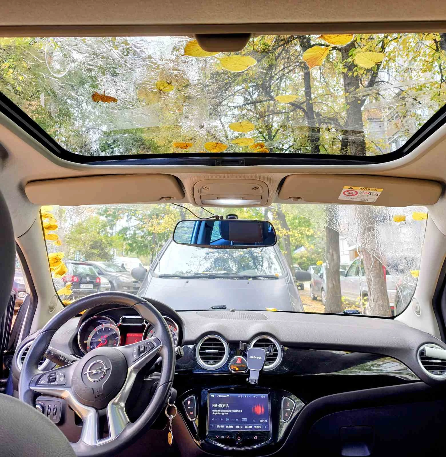 Opel Adam, снимка 7 - Автомобили и джипове - 56568385