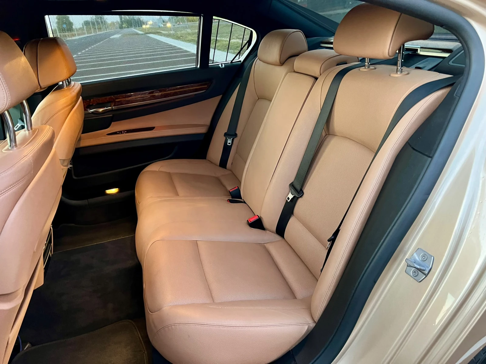 BMW 740 Li, снимка 14 - Автомобили и джипове - 56662331