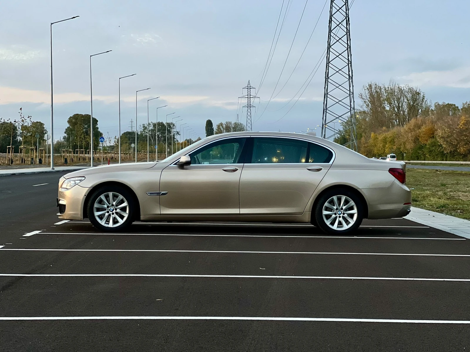 BMW 740 Li, снимка 7 - Автомобили и джипове - 56662331