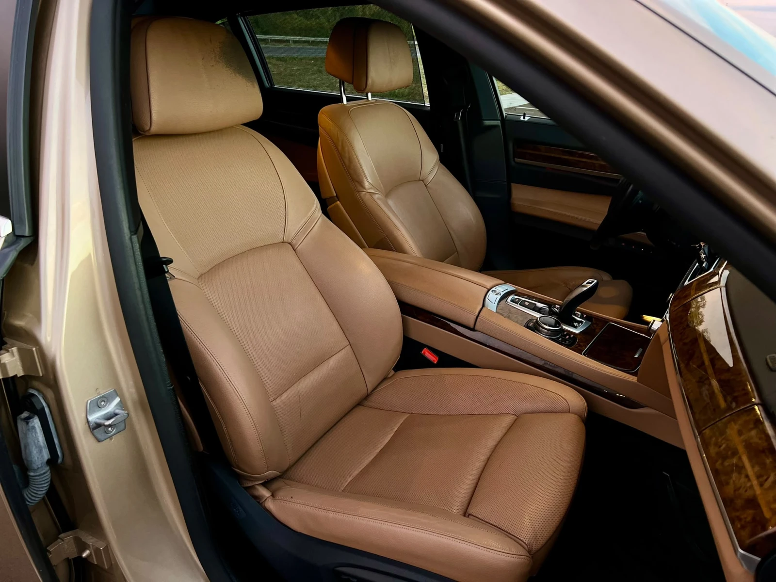 BMW 740 Li, снимка 13 - Автомобили и джипове - 56662331