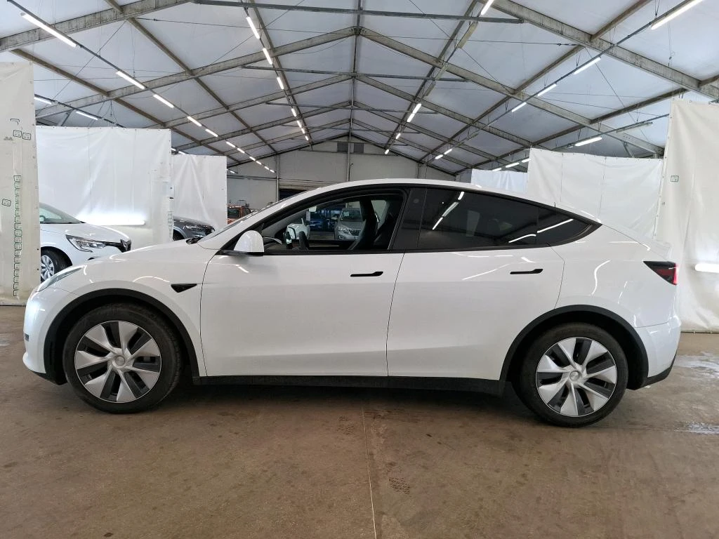 Tesla Model Y Long Range Dual Motor Leather LED Navi Pano 93.6% | Mobile.bg � ����������� 7