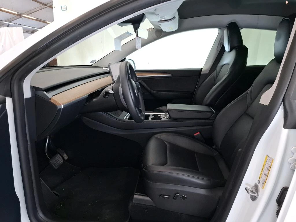 Tesla Model Y Long Range Dual Motor Leather LED Navi Pano 93.6% | Mobile.bg � ����������� 9