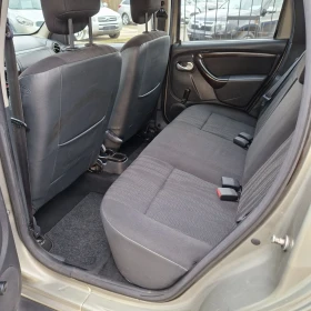 Dacia Duster 1.6i LPG , 4X4, снимка 14