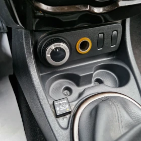 Dacia Duster 1.6i LPG , 4X4, снимка 8