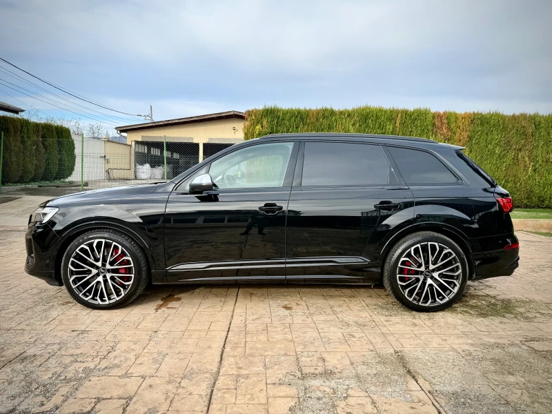 Audi SQ7 TFSI | 7-МЕСТЕН | ГАРАНЦИЯ 2030г., снимка 4 - Автомобили и джипове - 52568102