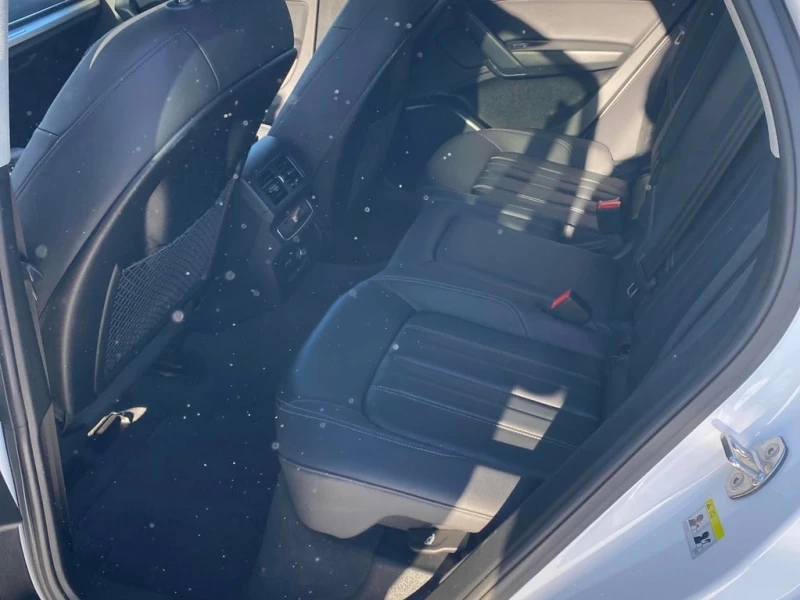 Audi Q5 * Komfort * CARFAX * БЕЗ ПЪРВОНАЧАЛНА ВНОСКА, снимка 13 - Автомобили и джипове - 53206870
