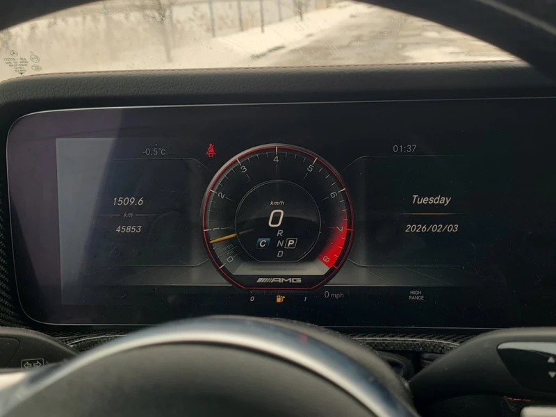 Mercedes-Benz G 63 AMG * CARFAX * БЕЗ ПЪРВОНАЧАЛНА ВНОСКА, снимка 7 - Автомобили и джипове - 53363138