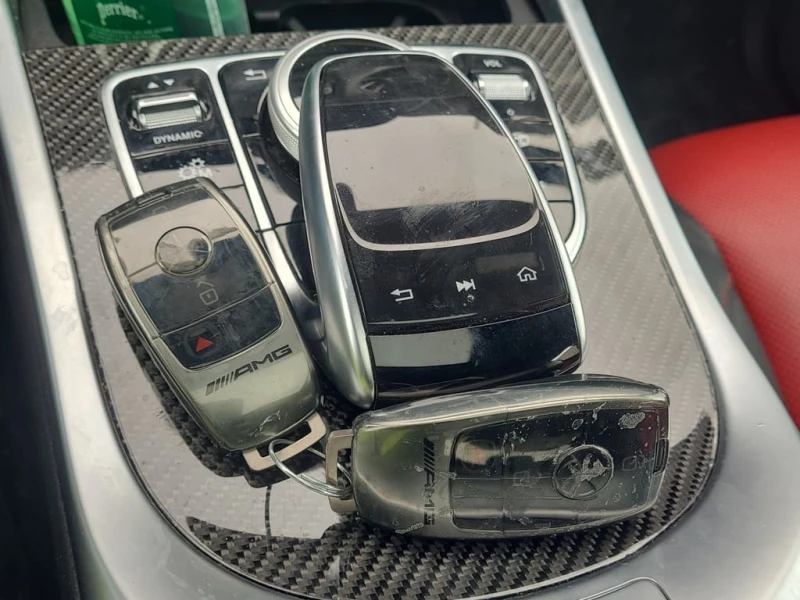 Mercedes-Benz G 63 AMG * CARFAX * БЕЗ ПЪРВОНАЧАЛНА ВНОСКА, снимка 6 - Автомобили и джипове - 53363138