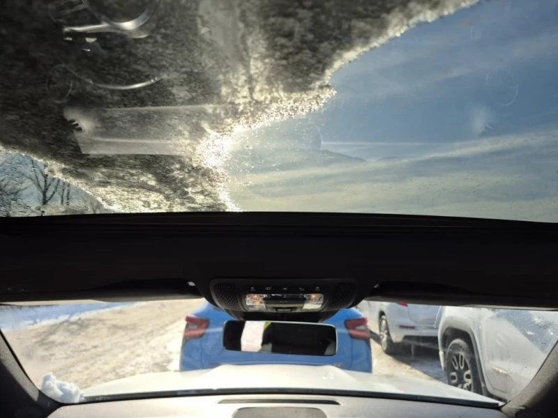 Mercedes-Benz GLB AMG 35 * CARFAX * ПАНОРАМА* ПОДГРЕВ, снимка 11 - Автомобили и джипове - 53448301