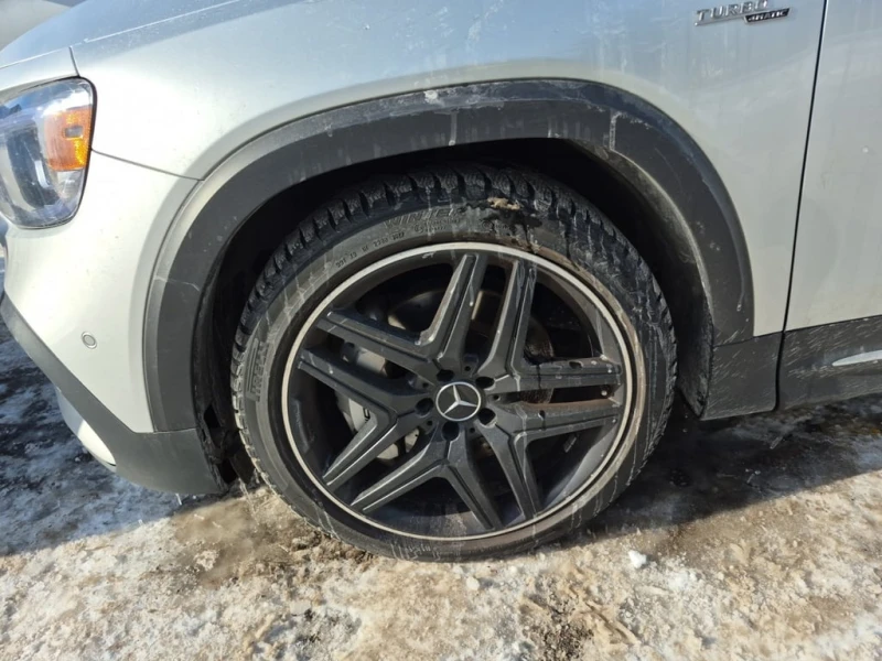 Mercedes-Benz GLB AMG 35 * CARFAX * ПАНОРАМА* ПОДГРЕВ, снимка 6 - Автомобили и джипове - 53448301