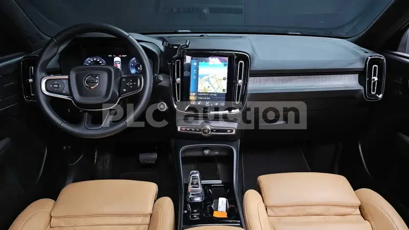 Volvo XC40 2.0 * ВКЛЮЧЕН ТЕХНОТЕСТ И ПРЕГЛЕД* , снимка 5 - Автомобили и джипове - 54193986