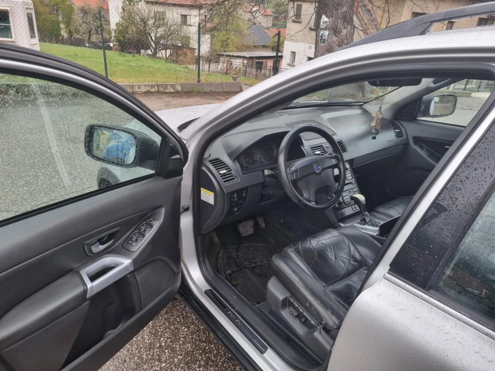 Volvo Xc90 2.4 D5 - изображение 5