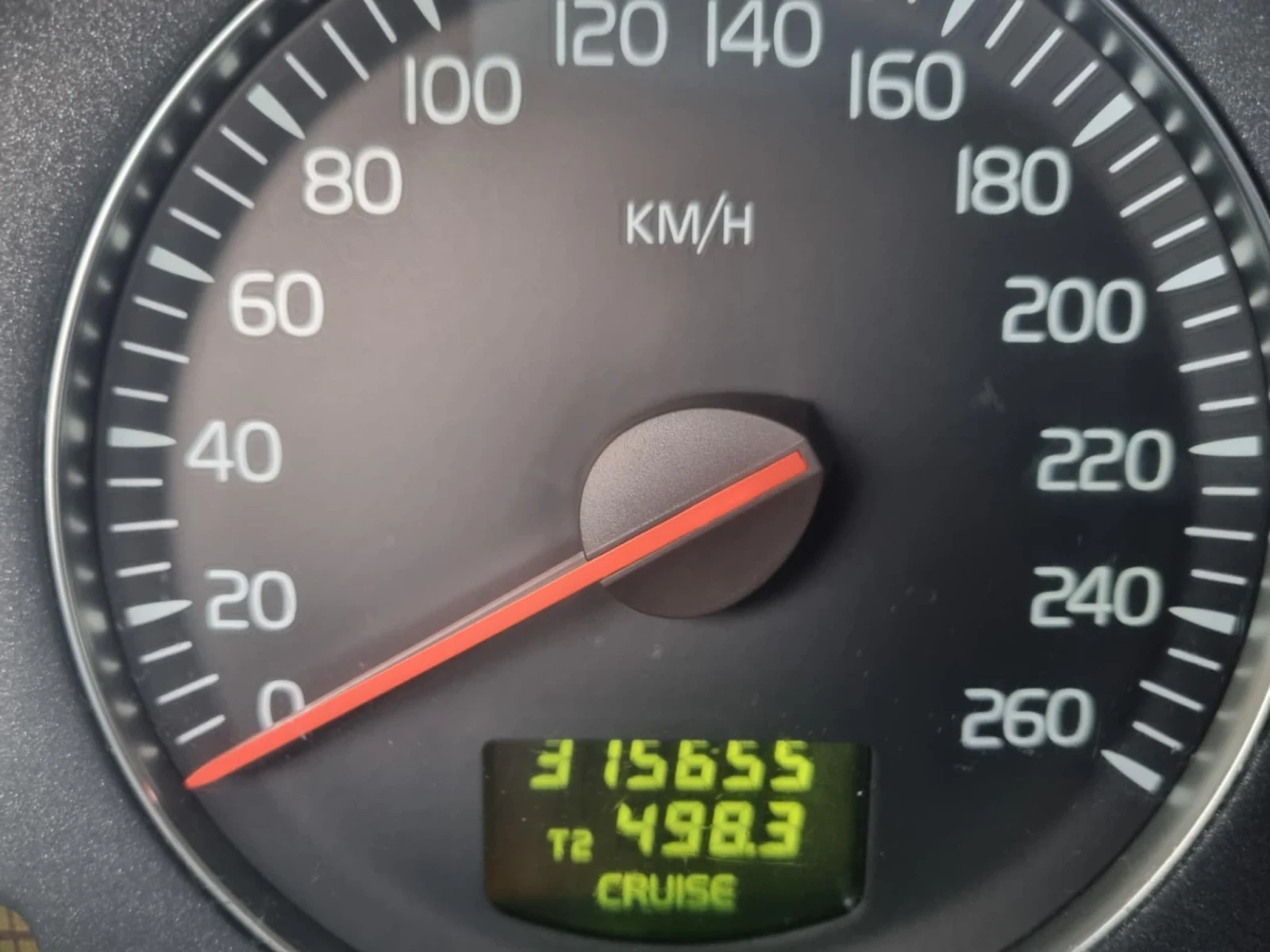 Volvo Xc90 2.4 D5 - изображение 4