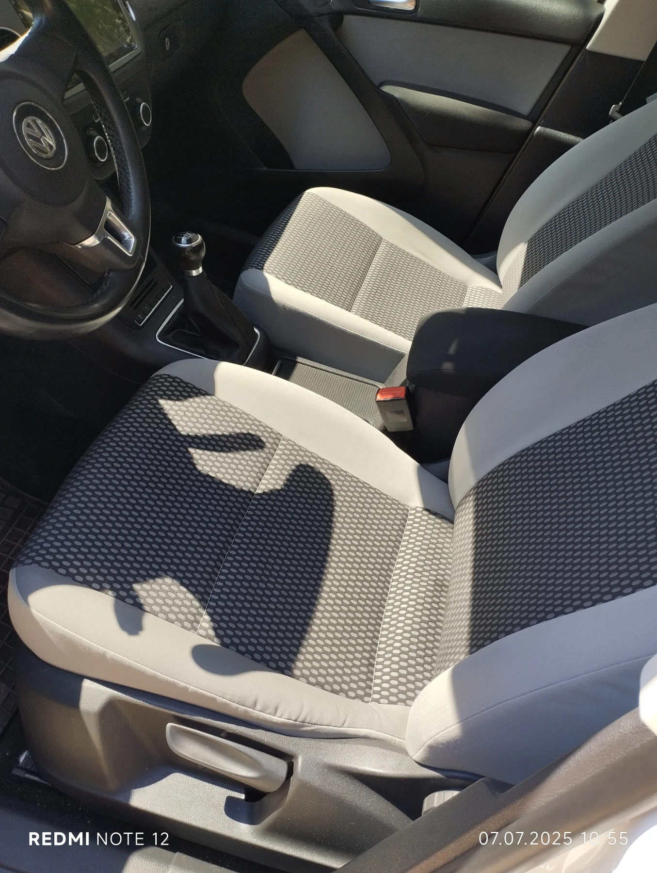 VW Tiguan 2.0TDI - изображение 6