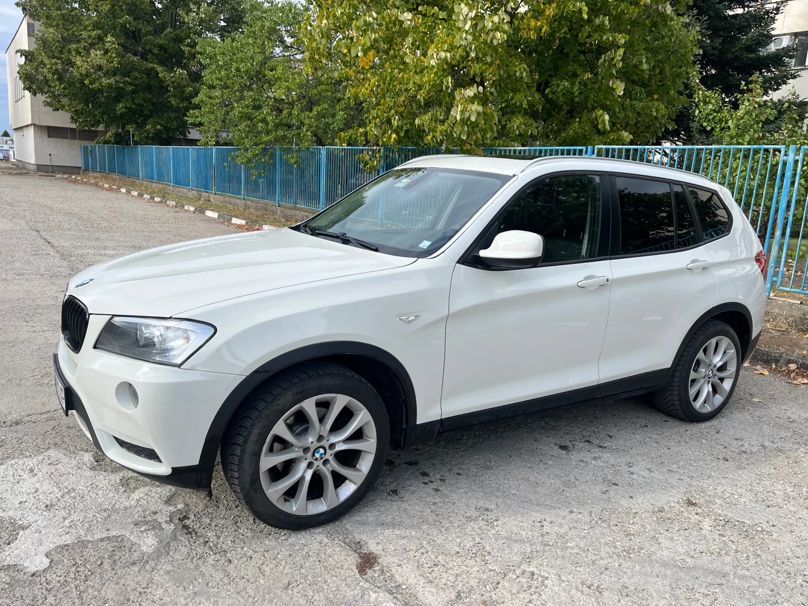 BMW X3 3.0d avtomatik - изображение 2