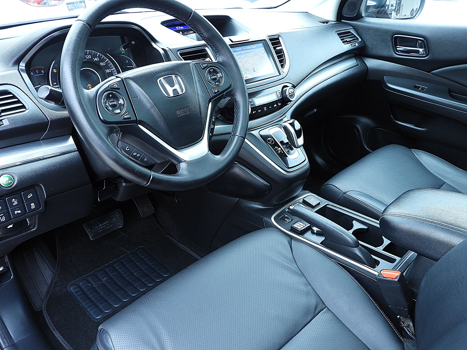 Honda Cr-v 2.2ШВЕЙЦАРИЯ-ДИСТРОНИК/КОЖА/НАВИ/КСЕНОН/LANE ASSIS - изображение 8