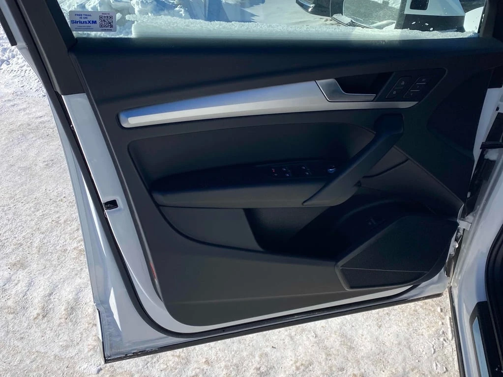 Audi Q5 * Komfort * CARFAX * ��� ������������ ������ | Mobile.bg � ����������� 11