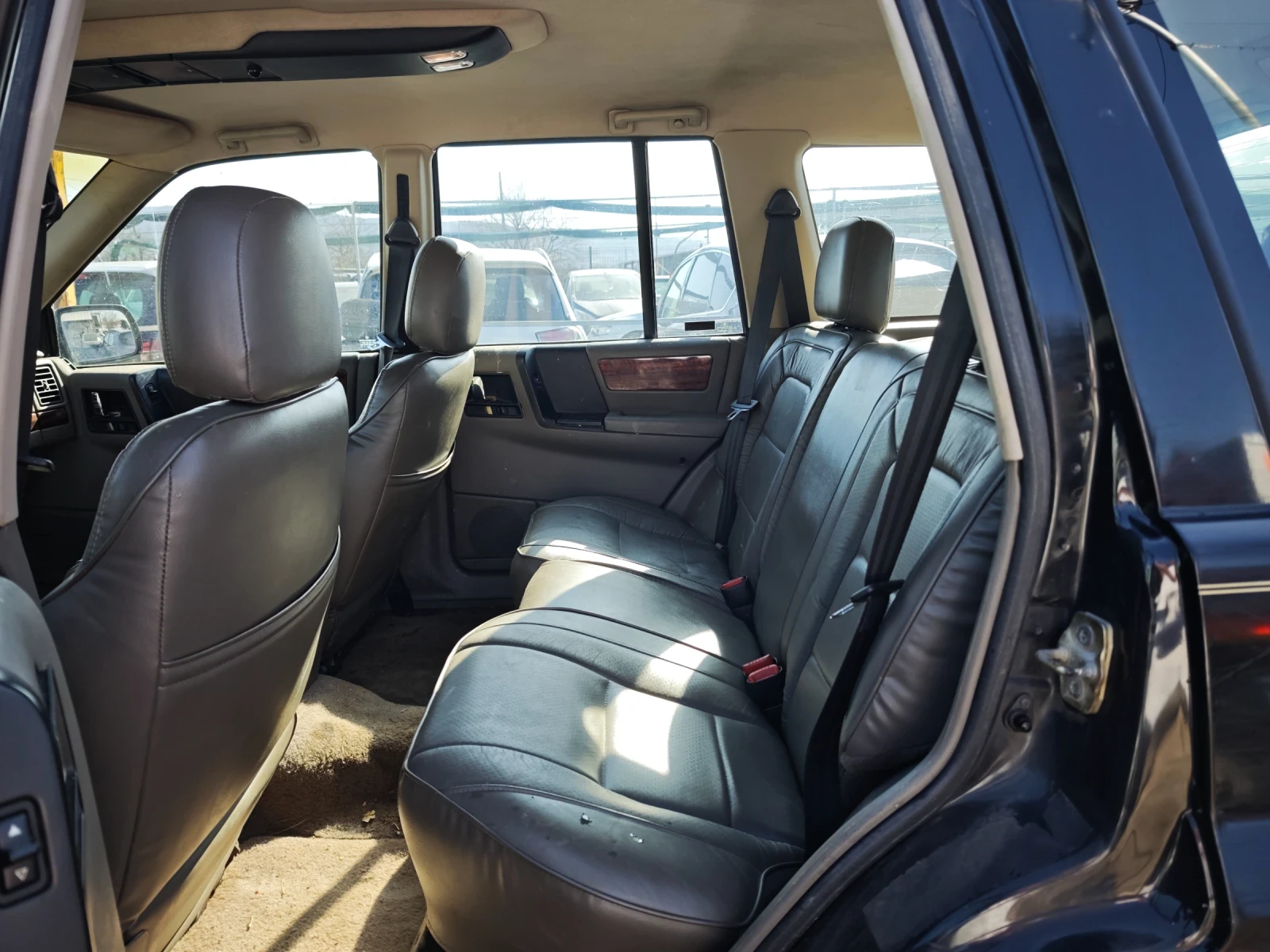 Jeep Grand cherokee 4.0i-LIMITED, снимка 9 - Автомобили и джипове - 53841590