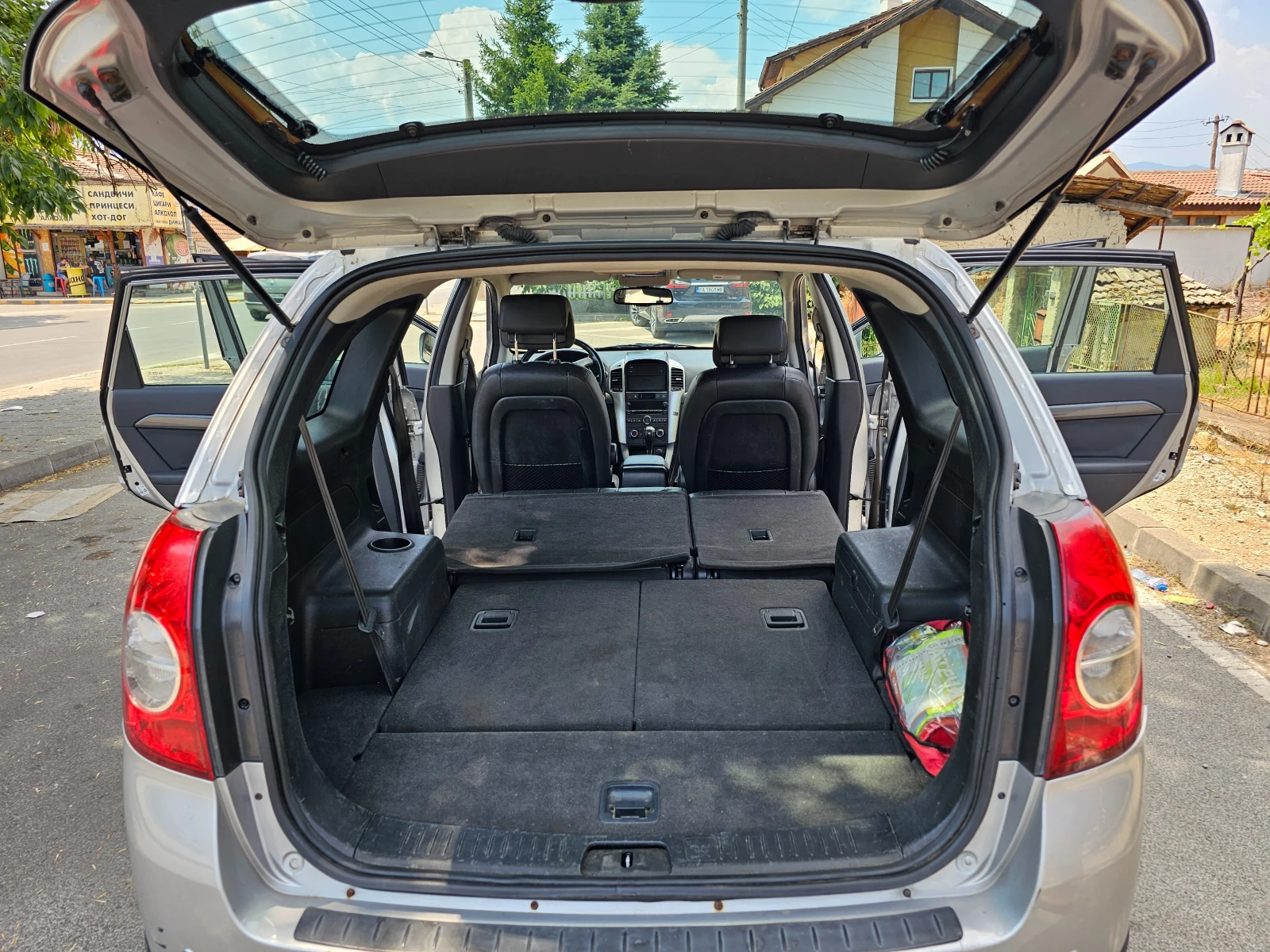 Chevrolet Captiva 3.2 i V6 24V AWD (230 Hp), снимка 10 - Автомобили и джипове - 53897426