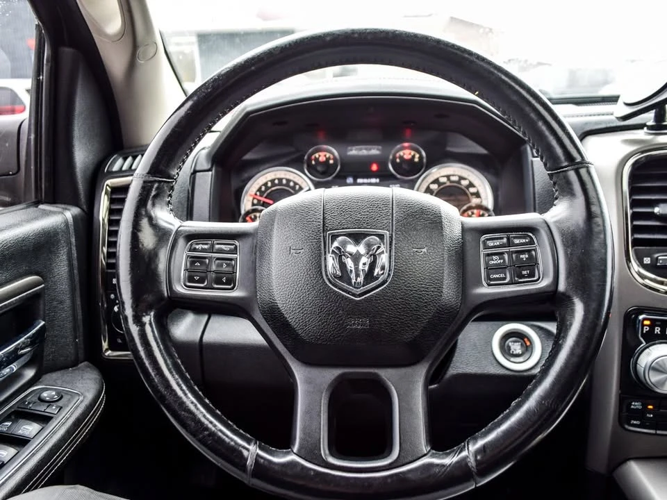 Dodge RAM 1500 * SPORT* FULL* ПОДГРЕВ* ОБДУХВАНЕ* , снимка 17 - Автомобили и джипове - 54201143