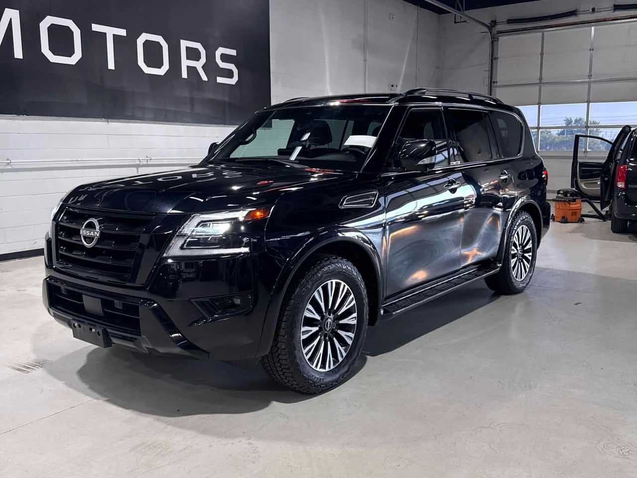 Nissan Armada 4x4 SL  CARFAX