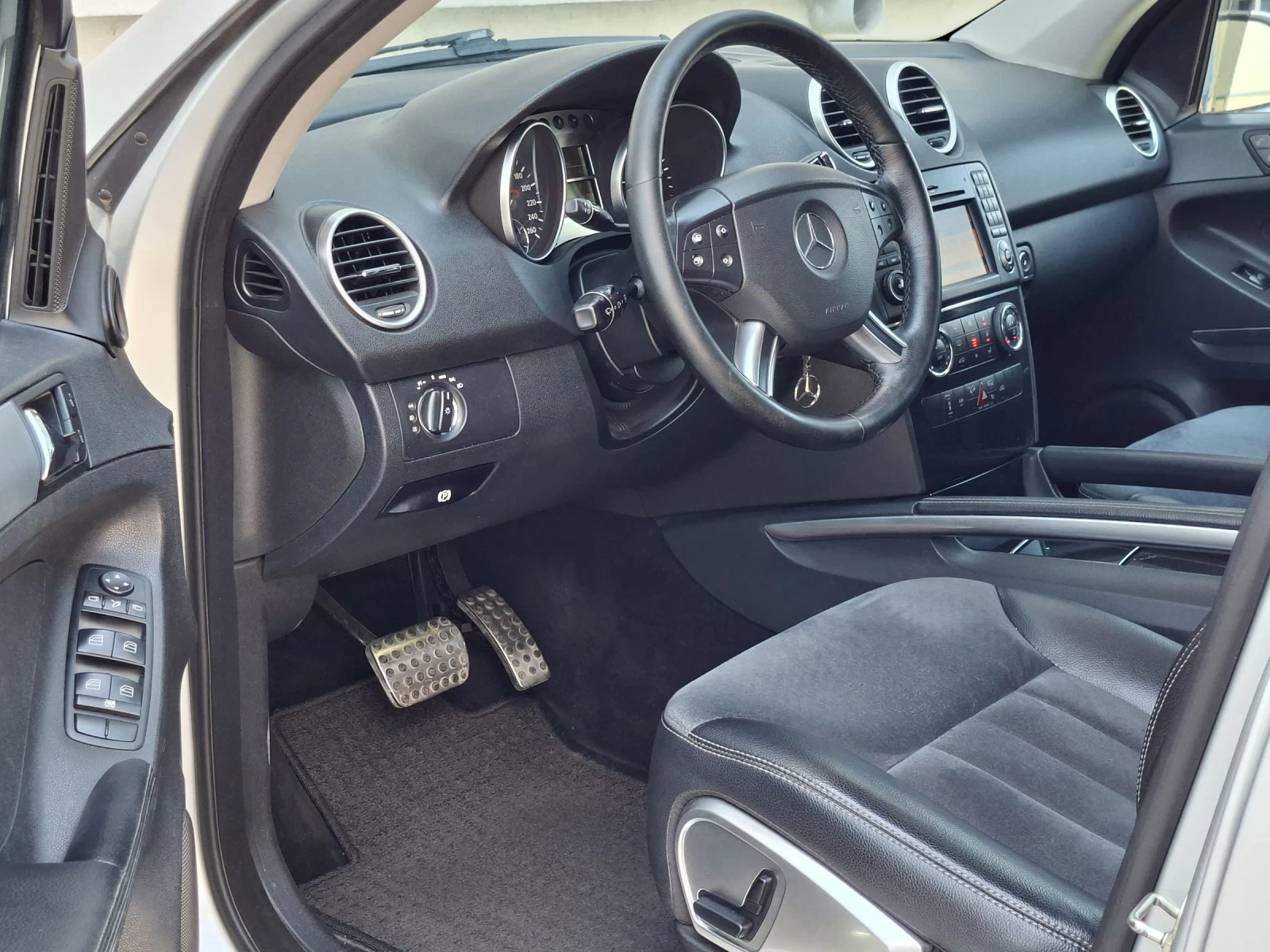 Mercedes-Benz ML, снимка 8 - Автомобили и джипове - 55084214