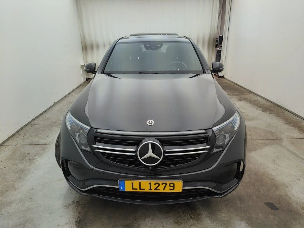 Mercedes-Benz EQC 400 4-Matic AMG Хед Ъп Подгрев Мемори Burmester, снимка 4 - Автомобили и джипове - 55888592