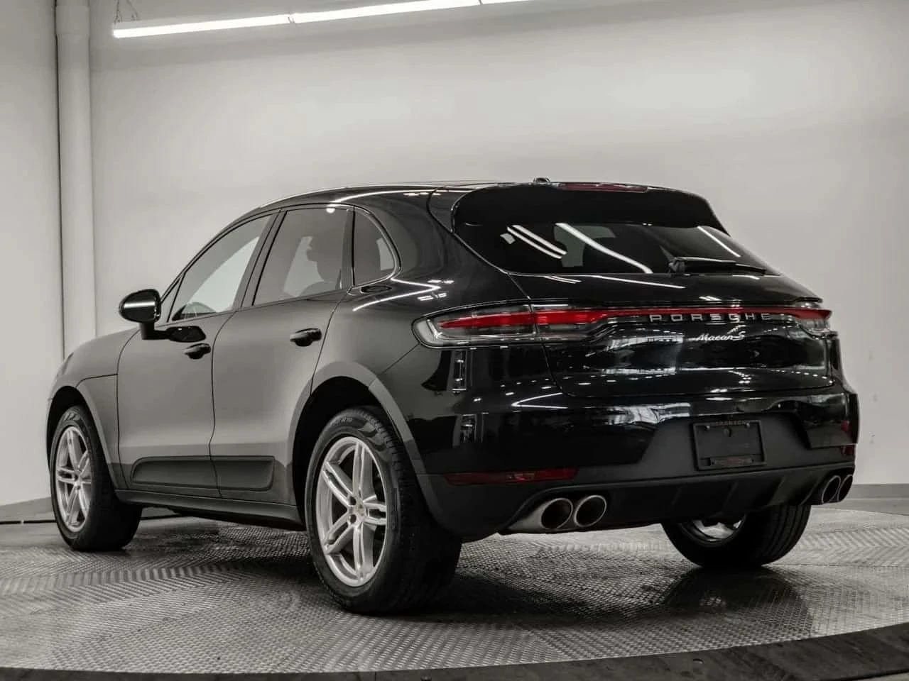 Porsche Macan, снимка 3 - Автомобили и джипове - 56688682
