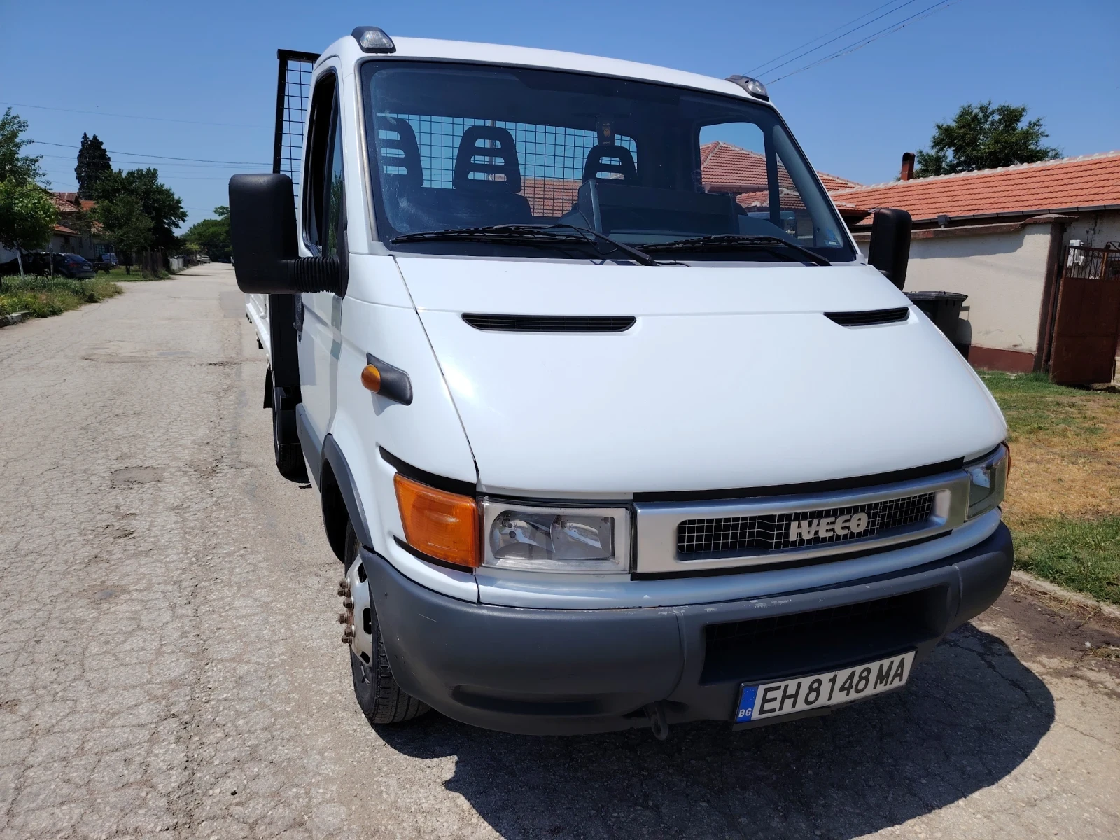 Iveco 35c13 Тристранен самосвал 2.8 D + Мини Багер JCB 1.8т - изображение 5