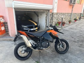 ����� �� �������� �� Ktm Duke 690