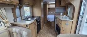 Каравана Coachmen Vip, снимка 9