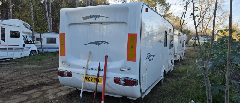 Каравана Coachmen Vip, снимка 4 - Каравани и кемпери - 52539652