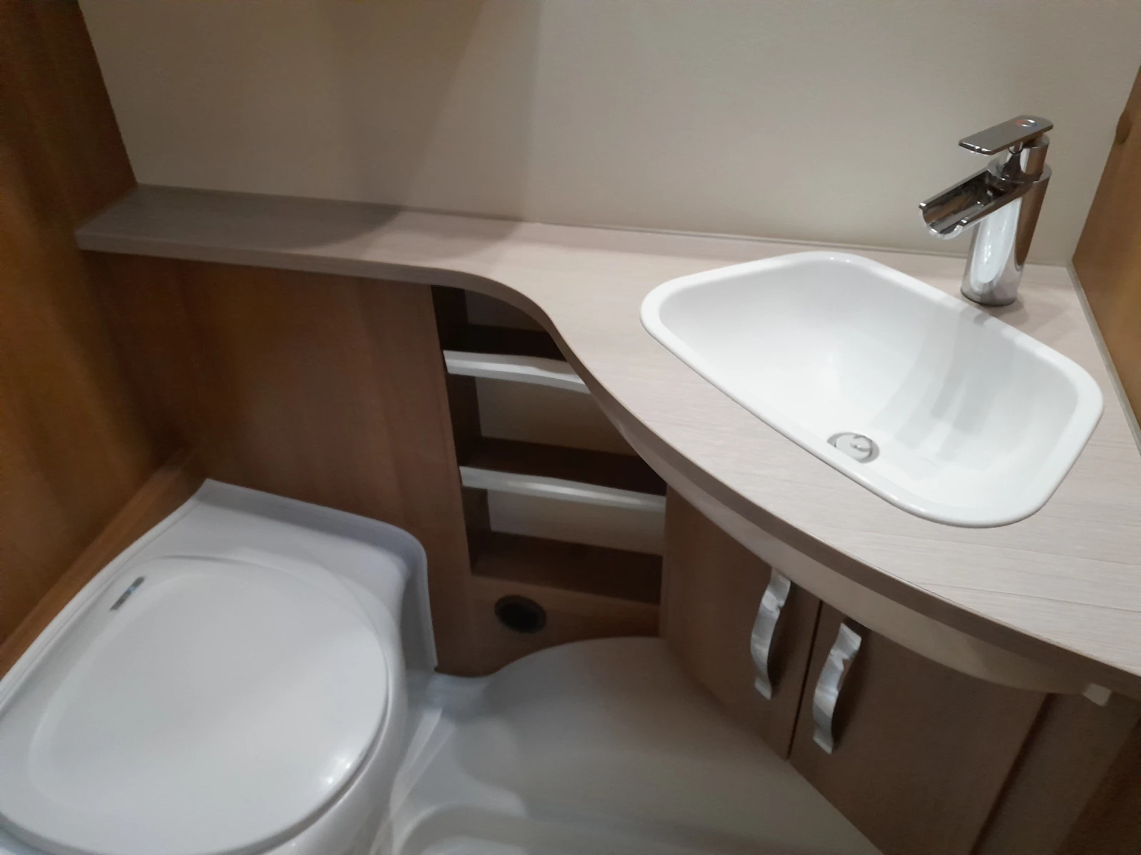 �������� Tabbert �� ����� 540  | Mobile.bg � ����������� 13