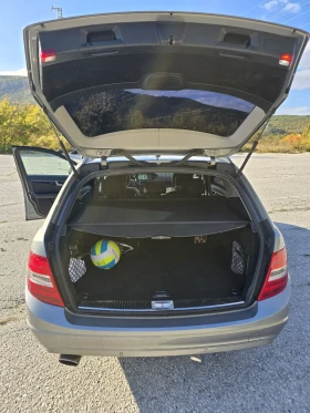 Mercedes-Benz C 220, снимка 8
