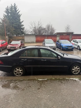 Mercedes-Benz C 180, снимка 5