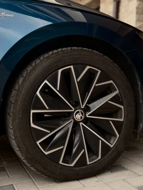 Skoda Superb Laurin & Klement 4х4, снимка 16