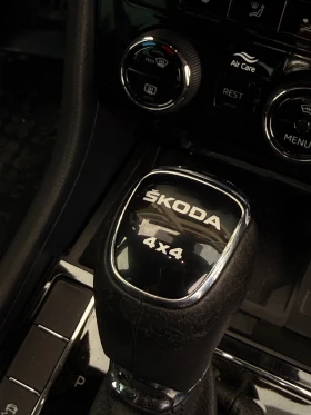 Skoda Superb Laurin & Klement 4х4, снимка 11