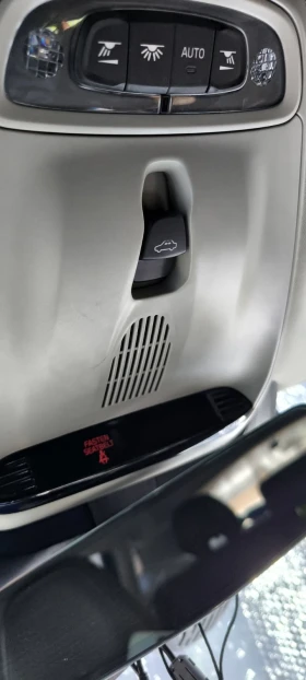 Volvo V40, снимка 16