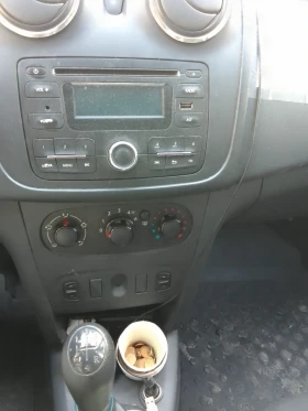 Dacia Sandero 1.2  16 v, снимка 7