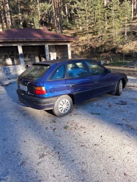 Opel Astra 1.6 mono , снимка 2