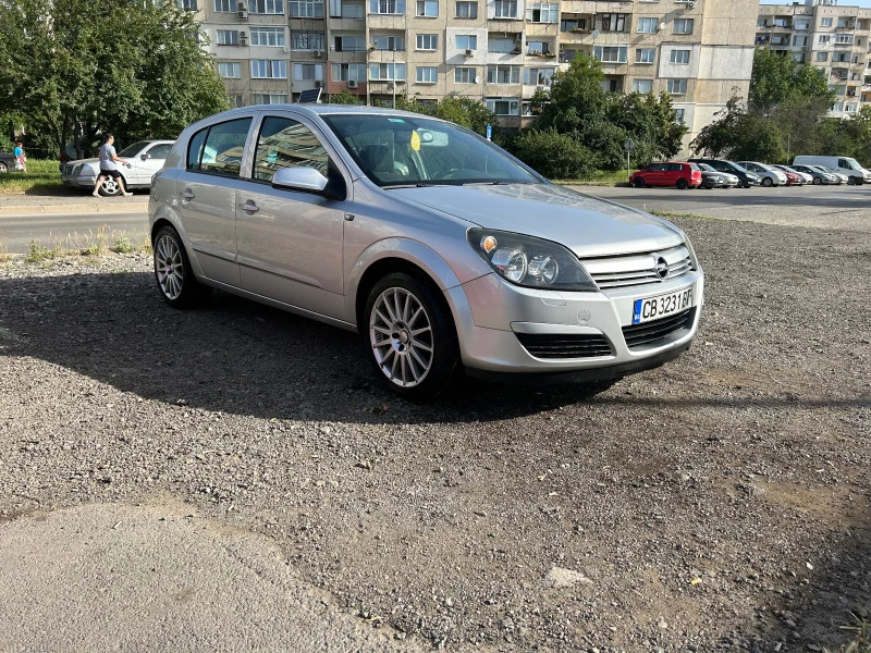 Opel Astra, снимка 1 - Автомобили и джипове - 49146780