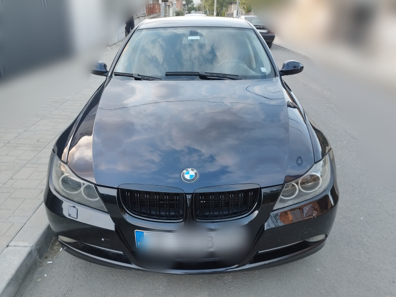 BMW 330 330, снимка 1 - Автомобили и джипове - 46219810