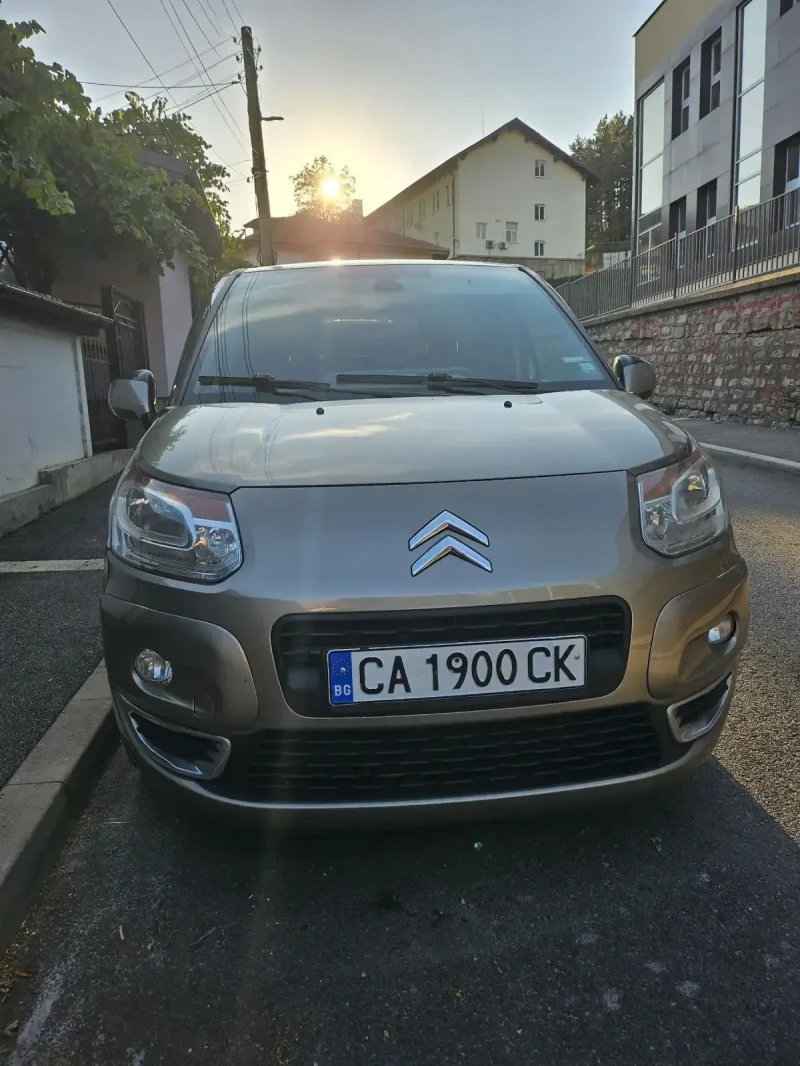 Citroen C3 Picasso, снимка 1 - Автомобили и джипове - 47333334