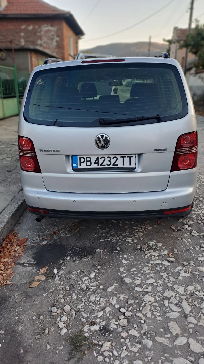 VW Touran EKOFUEL, снимка 4 - Автомобили и джипове - 47739085